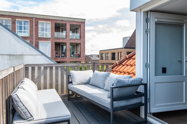 Medium property photo - Heereweg 186, 2161 BP Lisse